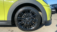 MINI Hatchback 2.0 Cooper S Exclusive 3dr Auto Petrol Hatchback